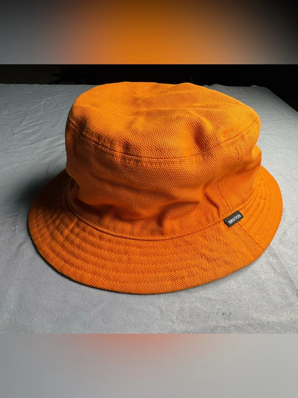 Brixton Reversible Orange Bucket Hat Quilted nylon and Cotton Canva Blokecore un